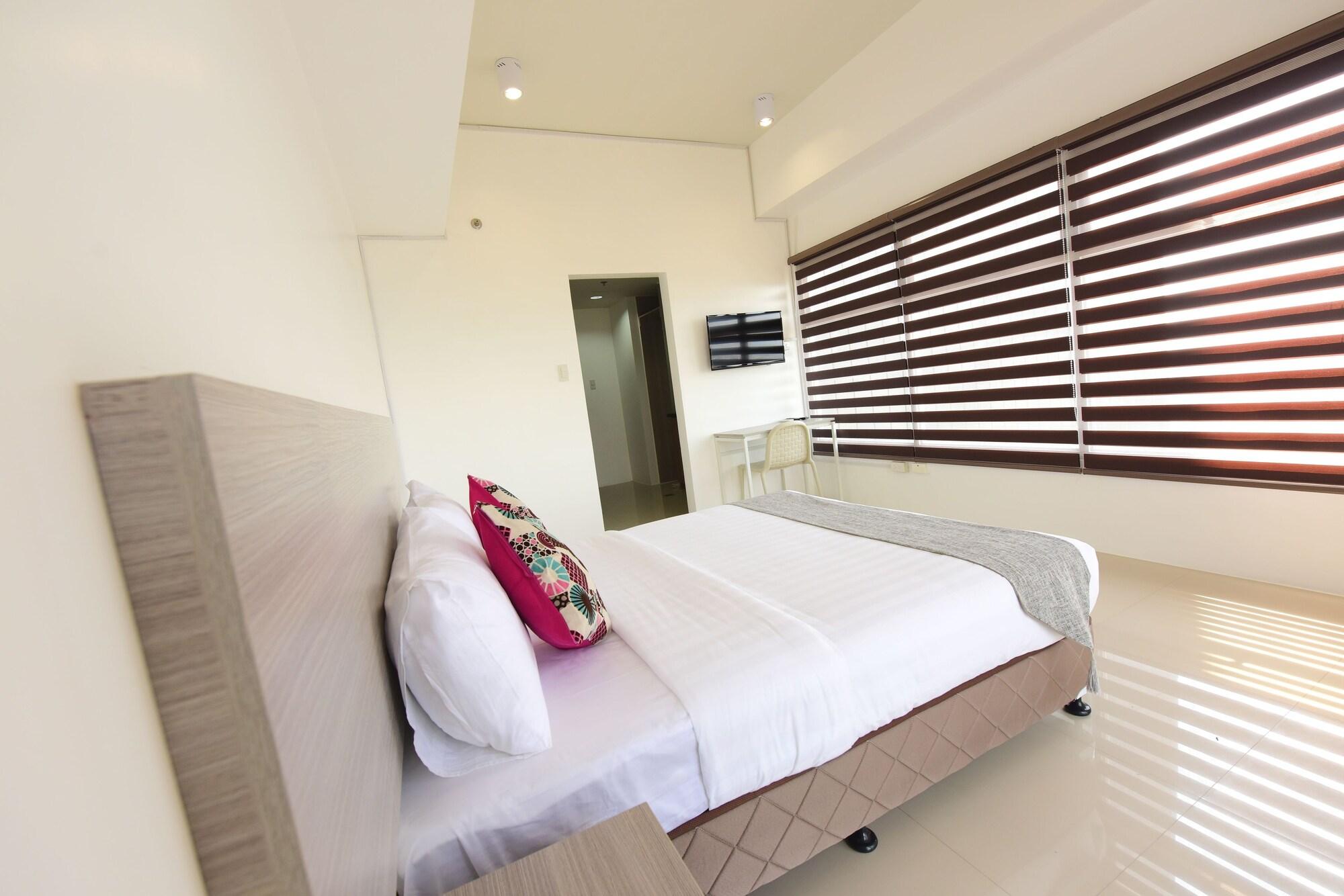 Eon Centennial Soho Hotel Cebu Екстериор снимка